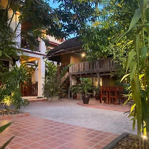Guest house Golden Sun Boutique