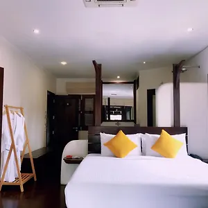 Inn Ancient